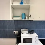 107 - Beachside Renovated 1br 5 Min From Appartamento *