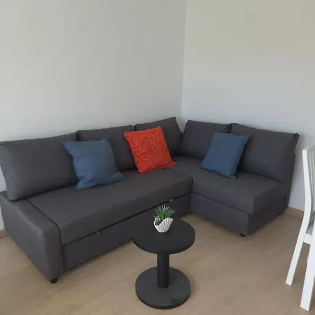 Cozy In -5 * كامبريلس
