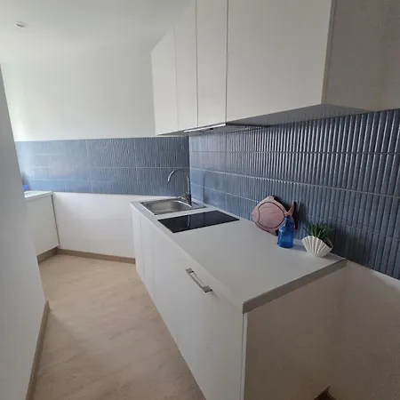شقة Cozy In -5 كامبريلس