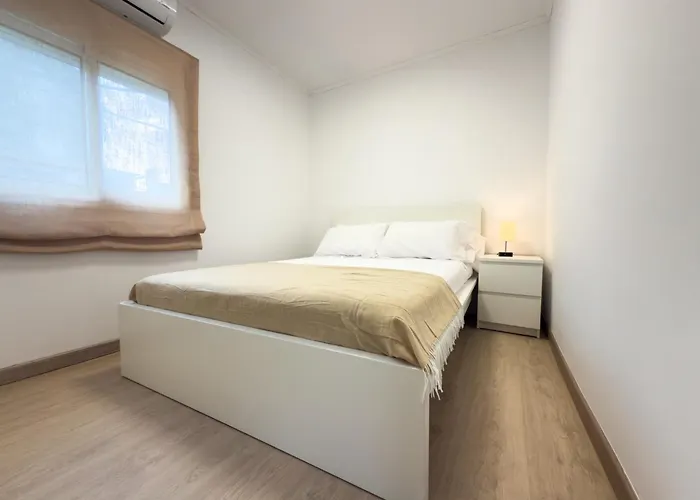 107 - Beachside Renovated 1br 5 Min From *