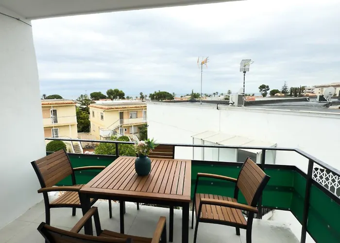 107 - Beachside Renovated 1br 5 Min From Daire *