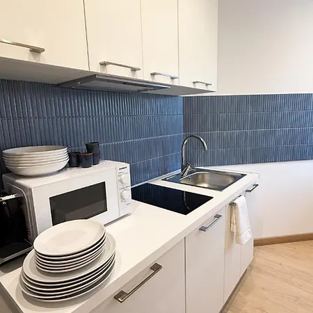 107 - Beachside Renovated 1br 5 Min From Apartament Cambrils